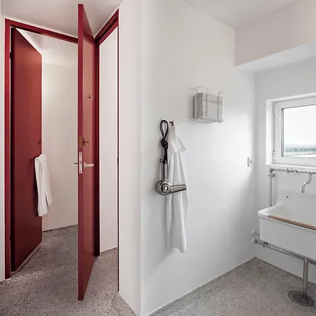 Hojhuset Kulturhotel 호텔 헤르닝